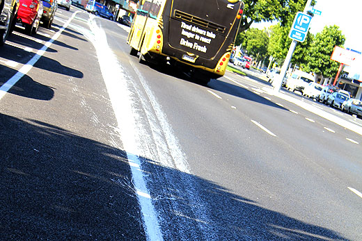 SunLive - Paint spill on Cameron Rd - The Bay's News First