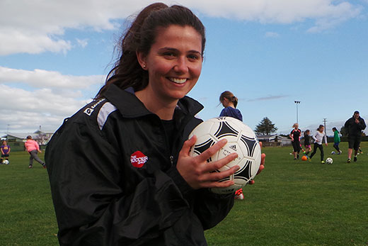 sunlive-girls-football-kicks-off-the-bay-s-news-first