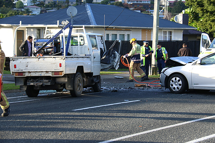 Sunlive Tauranga Road Closed Following Crash The Bay S News First