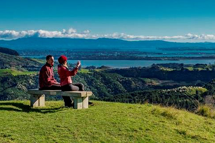 SunLive - Papamoa Hills Park open again - The Bay's News First