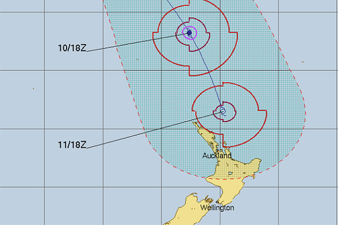 SunLive - Cyclone Hola now Category 4 - The Bay's News First