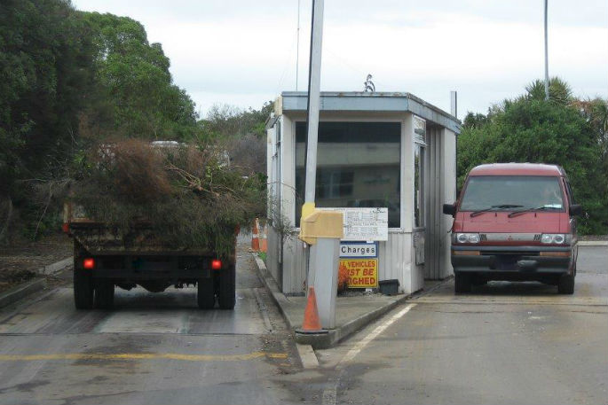 SunLive - Govt grants $20.5m for Tauranga waste collection - Vimarsana News