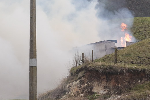 Sunlive Hay Barn Catches Fire In Tauranga The Bay S News First