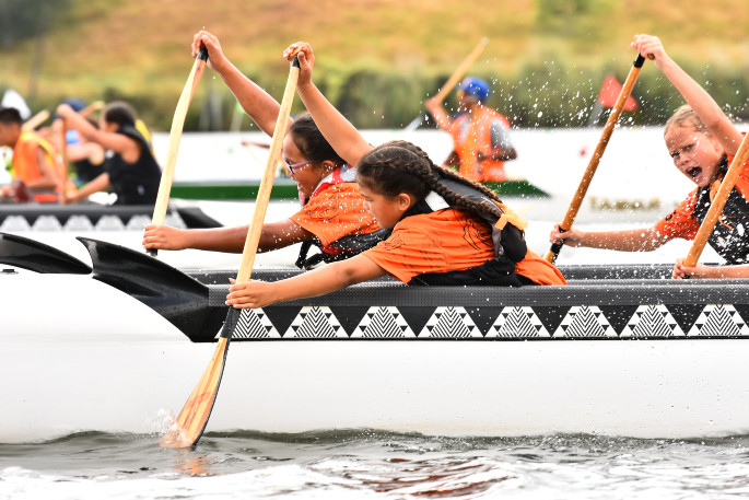 Sunlive Lake Karapiro Buzzing With Waka Ama Nationals The Bay S News First